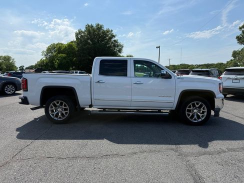 Used 2018 GMC Sierra 1500 SLT w/ SLT Premium Package AWD/4WD image 7