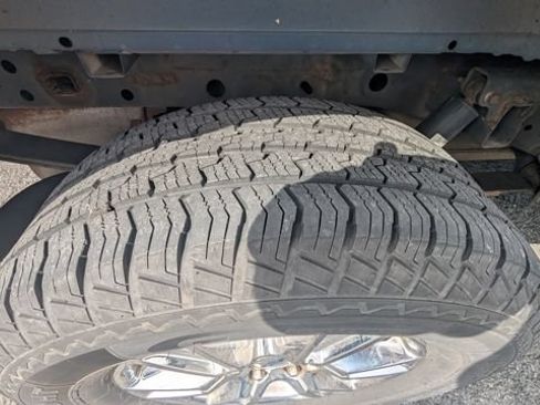 Used 2015 Ford F150 XLT w/ Equipment Group 302A Luxury AWD/4WD image 7