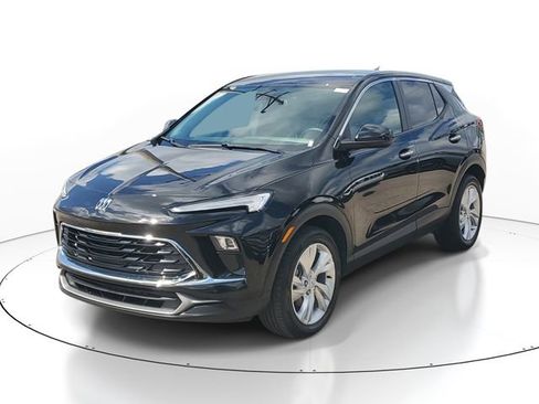 Certified 2024 Buick Encore GX Preferred FWD image 2