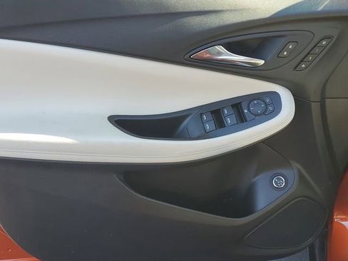 Certified 2023 Buick Encore GX Essence w/ Experience Buick Package FWD image 15