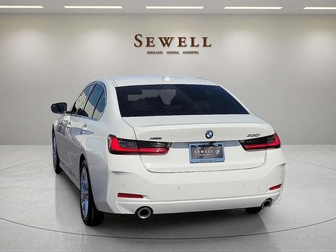 New 2026 BMW 330i xDrive Sedan w/ Premium Package AWD/4WD image 3