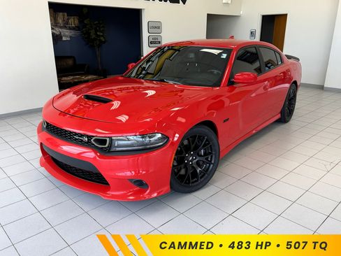 Used 2019 Dodge Charger Scat Pack w/ Dynamics Package RWD image 1