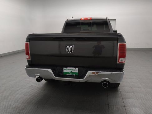 Used 2018 RAM 1500 Laramie RWD image 7