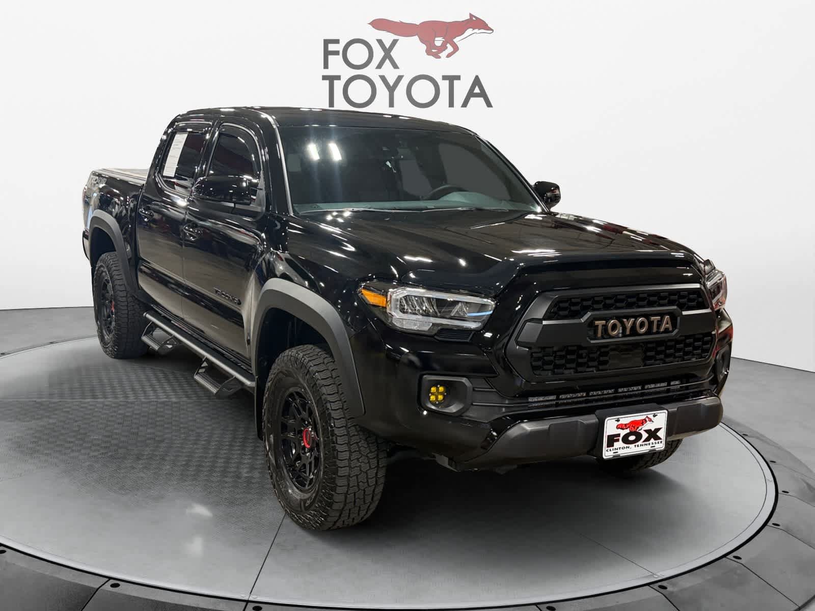 Used 2023 Toyota Tacoma TRD Off-Road w/ Black Out Package (TMS) AWD/4WD image 8