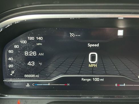 Used 2022 GMC Yukon SLT w/ SLT Luxury Package image 22