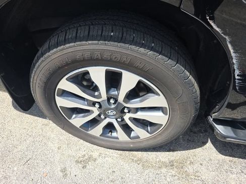 Used 2019 Toyota Sequoia Limited w/ Safety & Convenience Package AWD/4WD image 10