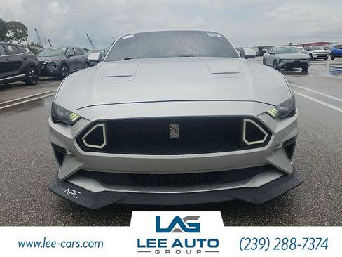 Used 2018 Ford Mustang GT RWD image 1