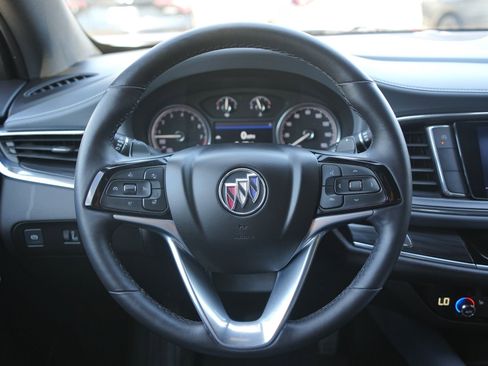 Used 2022 Buick Enclave Essence w/ Sport Touring Edition image 15