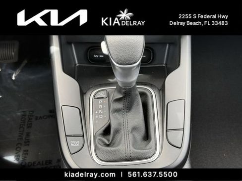 Used 2023 Kia Soul LX w/ Option Group 015 FWD image 21