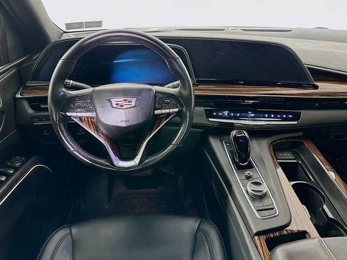 Used 2021 Cadillac Escalade Luxury AWD/4WD image 28