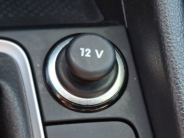 Used 2024 Volkswagen Jetta SEL FWD image 24