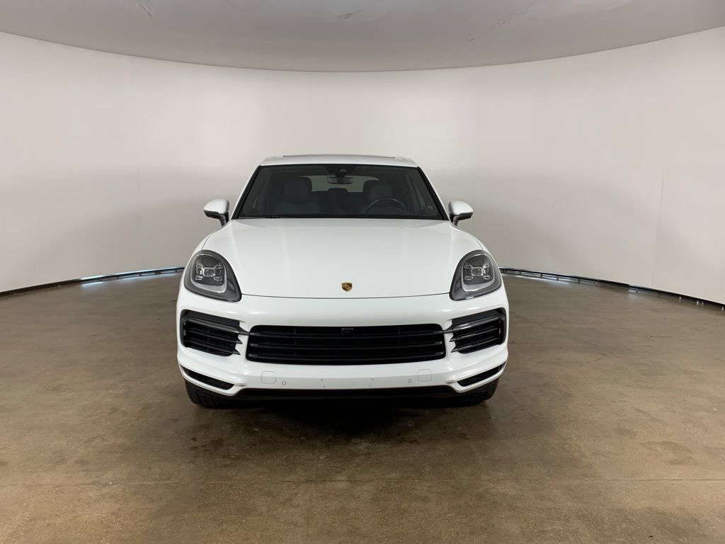 Used 2022 Porsche Cayenne AWD/4WD image 3