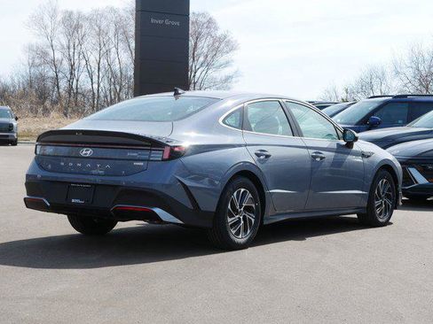 New 2026 Hyundai Sonata Blue FWD image 3