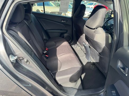 Used 2021 Toyota Prius Prime LE FWD image 12