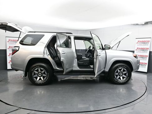 Used 2021 Toyota 4Runner TRD Off-Road Premium image 49