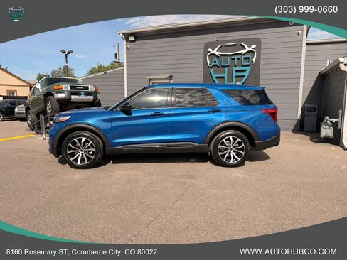 Used 2022 Ford Explorer ST AWD/4WD image 9