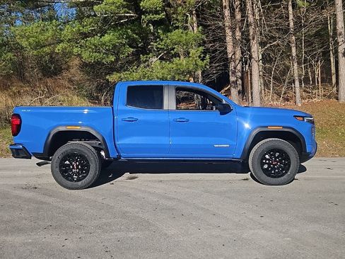 New 2026 GMC Canyon Elevation image 6