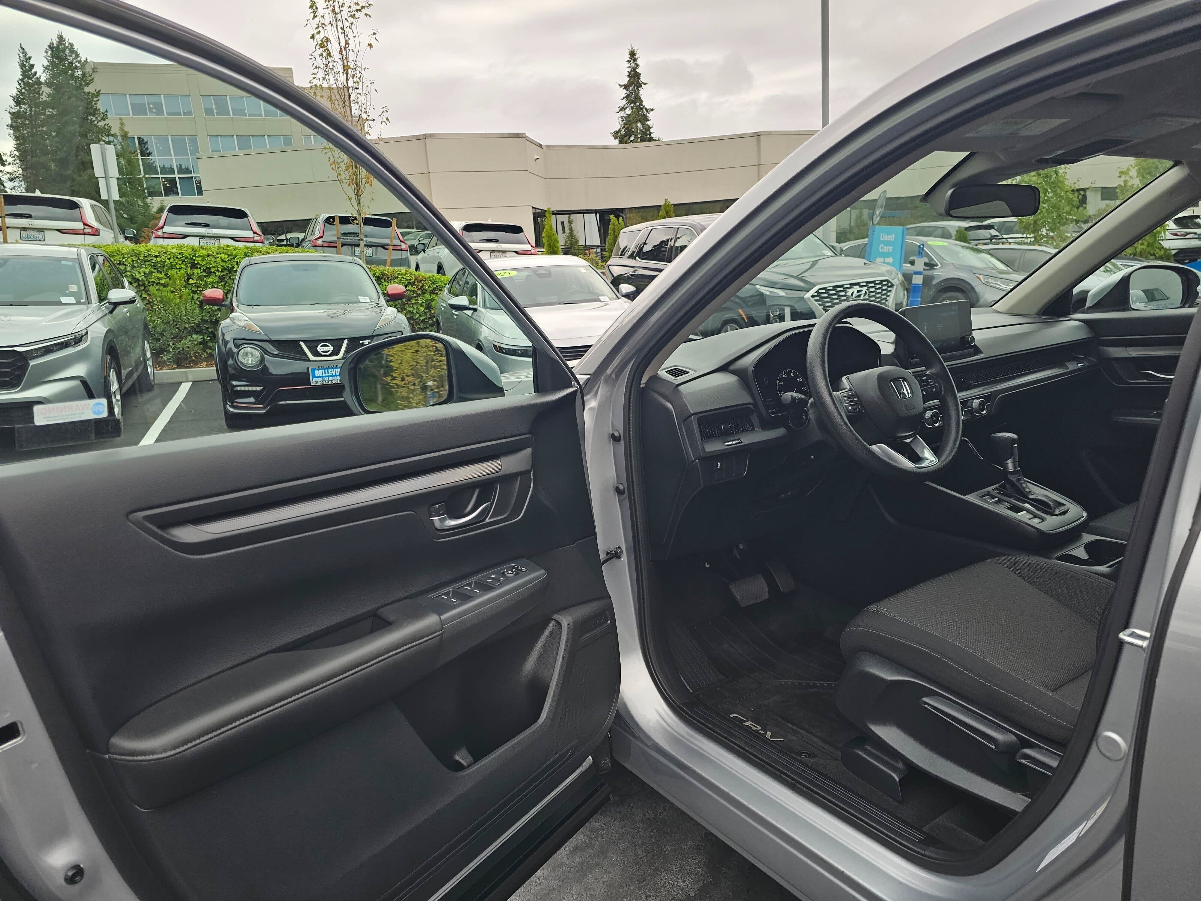Certified 2025 Honda CR-V LX image 23
