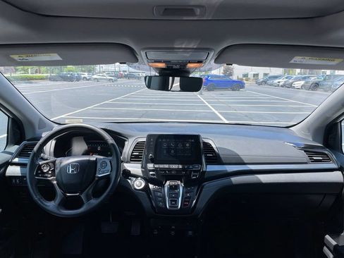 Certified 2024 Honda Odyssey Elite image 10