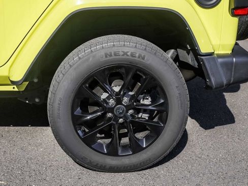 Used 2024 Jeep Wrangler Unlimited Sahara image 13