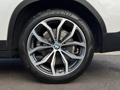 Used 2020 BMW X4 xDrive30i w/ EXECUTIVE PACKAGE w/ Convenience Package AWD/4WD image 16