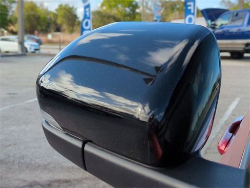 Used 2026 Ford Explorer Platinum w/ LUX Leather Package image 12