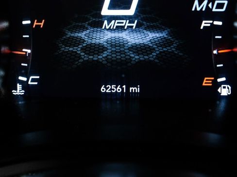 Used 2023 Dodge Charger R/T w/ Plus Group image 17