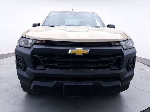 Used 2024 Chevrolet Colorado W/T image 5