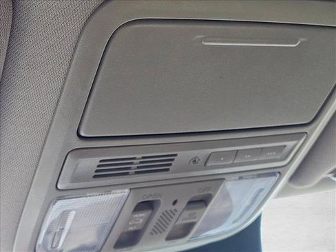 Used 2018 Honda Pilot EX-L image 12