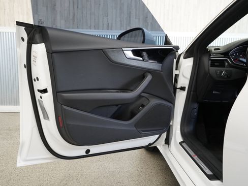 Used 2021 Audi A5 2.0T Premium image 30