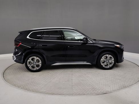 Used 2025 BMW X1 xDrive28i image 5