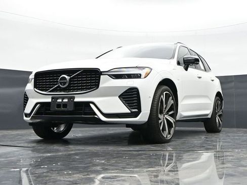 Used 2024 Volvo XC60 T8 Ultimate w/ Climate Package AWD/4WD image 39