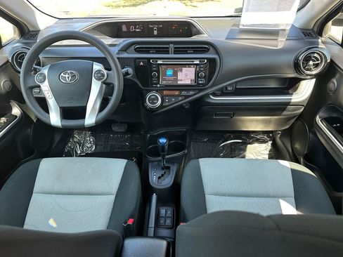 Used 2015 Toyota Prius C Three image 14