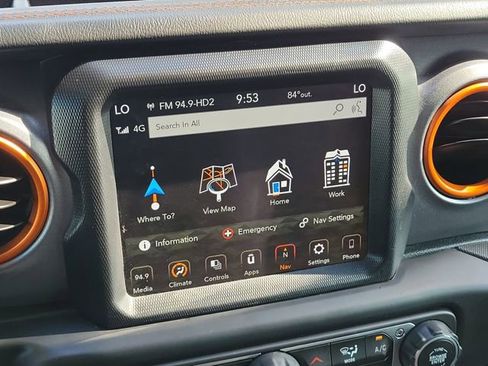 Used 2021 Jeep Gladiator Mojave AWD/4WD image 25