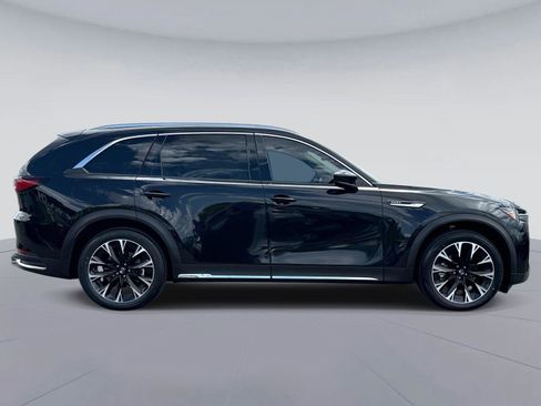 Certified 2024 MAZDA CX-90 Plug-In Hybrid w/ Premium Plus AWD/4WD image 2