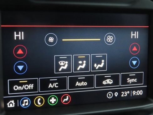 Used 2022 GMC Sierra 1500 Elevation w/ Preferred Package image 32