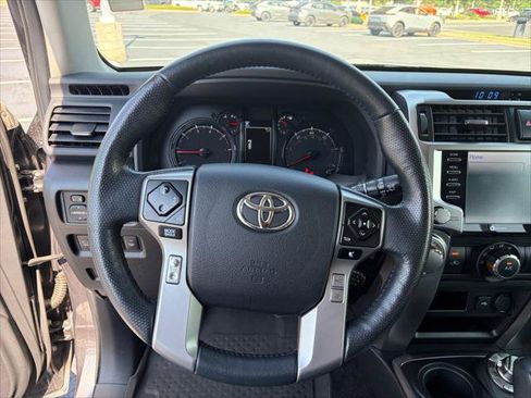 Certified 2023 Toyota 4Runner SR5 Premium w/ SR5 Premium Package AWD/4WD image 9