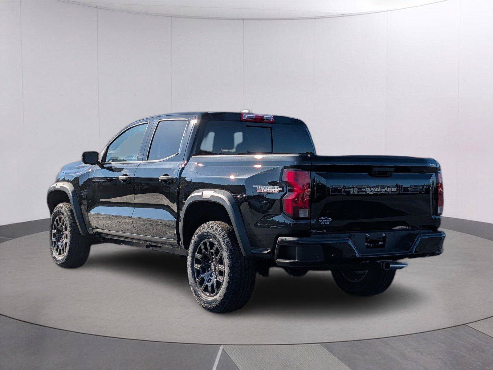 New 2026 Chevrolet Colorado Trail Boss AWD/4WD image 3