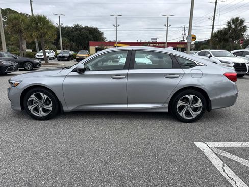 Used 2018 Honda Accord EX-L image 6