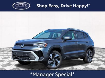 New 2025 Volkswagen Taos SE