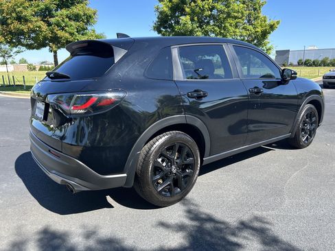 Used 2024 Honda HR-V Sport image 25