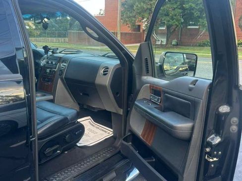 Used 2004 Ford F150 Lariat AWD/4WD image 19