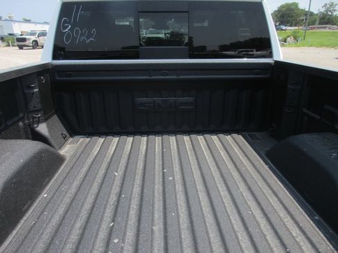 New 2026 GMC Sierra 1500 Elevation w/ Elevation Premium Package AWD/4WD image 9