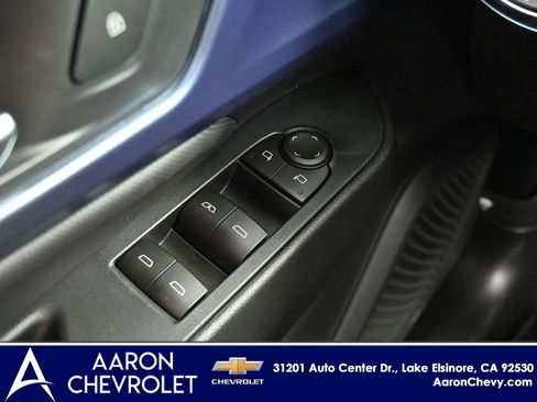 New 2026 Chevrolet Equinox EV LT image 17