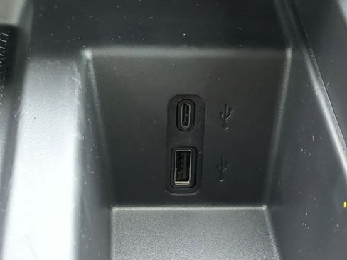 New 2026 GMC Acadia Elevation w/ Elevation Premium Package image 9