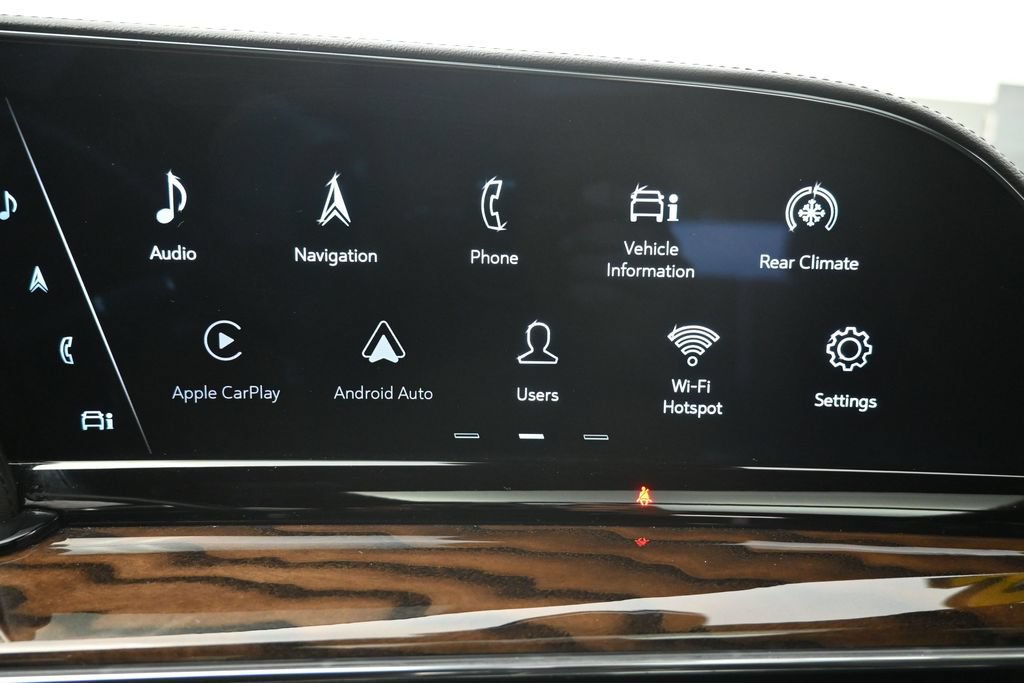 Used 2022 Cadillac Escalade Sport Platinum w/ LPO, ONYX Package AWD/4WD image 21