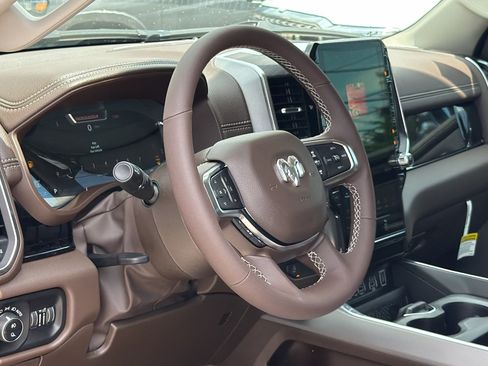 New 2026 RAM 1500 Laramie AWD/4WD image 13