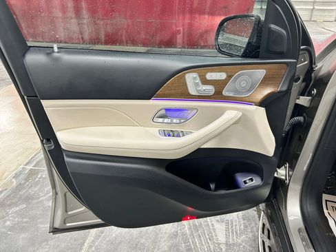 Used 2021 Mercedes-Benz GLE 350 4MATIC image 9