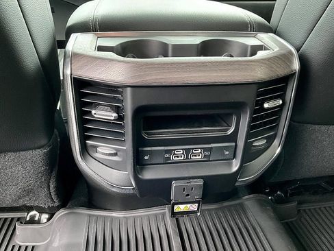 New 2026 RAM 3500 Laramie AWD/4WD image 35
