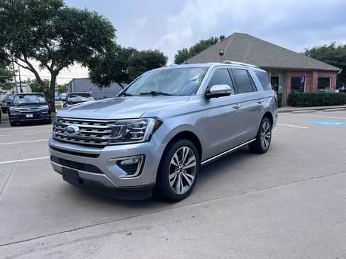 Used 2021 Ford Expedition Limited RWD image 3
